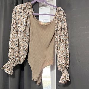 Floral sleeved bodysuit